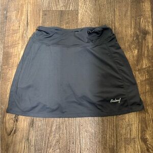 Baleaf Performance Skort in Charcoal Gray. XS. Key Pocket. Cell Pocket.